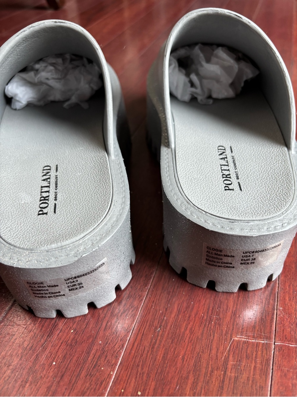 Portland boot Company, silver glitter clog, clogie, women’s size 7, NEW - Picture 9 of 9